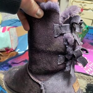 Women’s size 10 black kookaburra boots and women'ss size 10 ugh boots